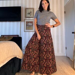 Wide leg paisley pants